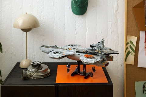 LEGO S.H.I.E.L.D. Helicarrier 76354