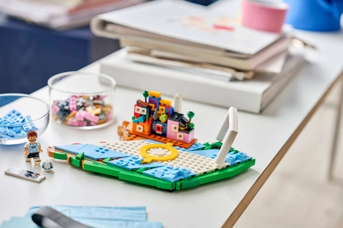 LEGO Editions Lionel Messi – Soccer Highlights 43011