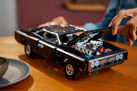LEGO Technic Fast and Furious Dodge Charger R/T Car 42231