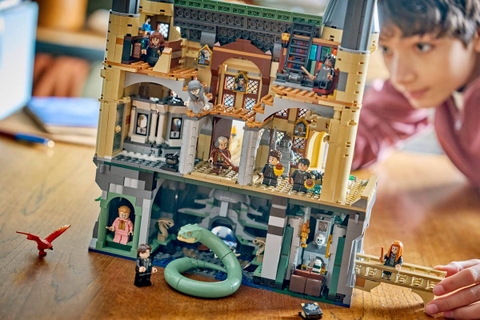LEGO Hogwarts™ Castle: East Wing 76473