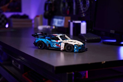 LEGO BMW M4 GT3 EVO Race Car 42226