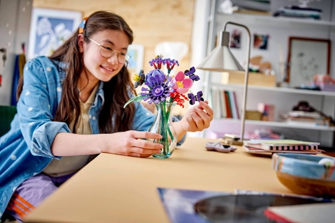 LEGO Olivia Rodrigo's Flower Bouquet 11507