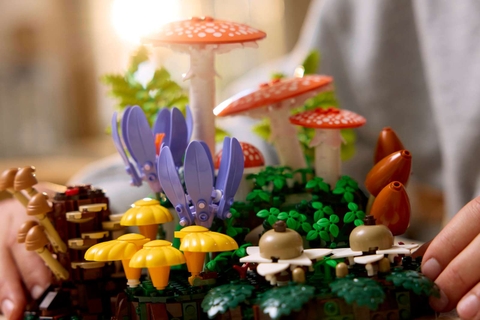 LEGO Botainicals Woodland Mushrooms 11505