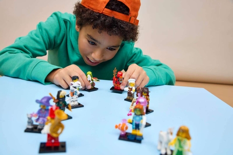 Lego Minifigures Series 29 71052