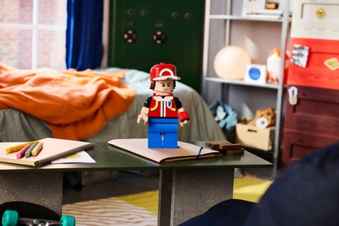 LEGO Pokémon Up-Scaled Red Minifigure 40868