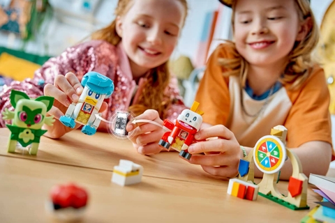LEGO Pokémon SMART Play™: Sprigatito, Fuecoco and Quaxly Battle 72158