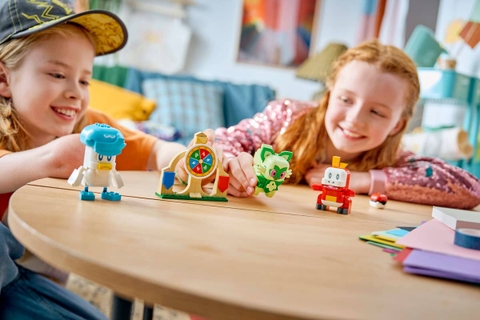 LEGO Pokémon SMART Play™: Sprigatito, Fuecoco and Quaxly Battle 72158