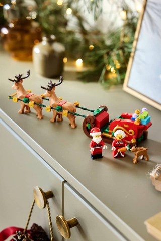 Lego Santa's Holiday Sleigh Adventure 40866