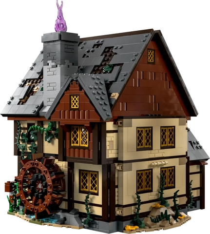 LEGO Disney Hocus Pocus: The Sanderson Sisters' Cottage 21341