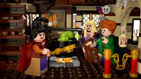LEGO Disney Hocus Pocus: The Sanderson Sisters' Cottage 21341