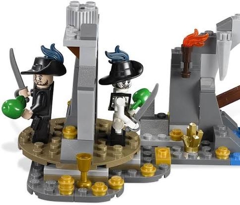 Lego Disney Pirates of the Caribbean Isla De Muerta 4181