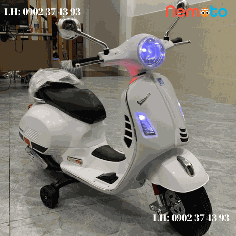 XE VESPA DỄ THƯƠNG CHO BÉ GÁI
