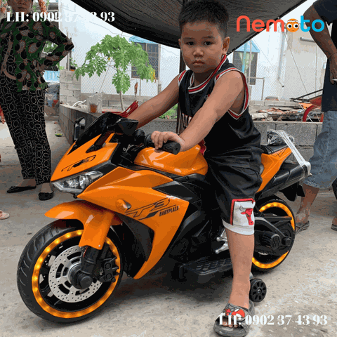 XE MOTO ĐIỆN THỂ THAO CÓ ĐÈN LED BÁNH XE