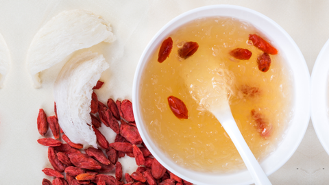 Yến nên ăn nóng hay lạnh để có hiệu quả tốt nhất?