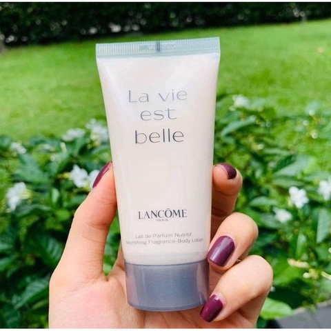 Dưỡng thể hương nước hoa Lancome La vie est belle Pháp 50ml