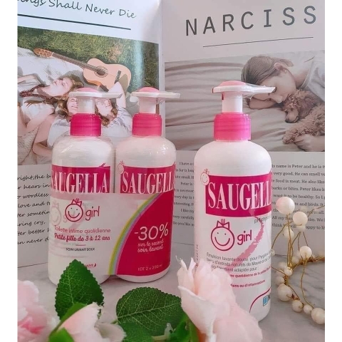 (Chính hãng Pháp) Dung dịch vệ sinh bé gái siêu an toàn, lành tính cho bé từ 3 tuổi