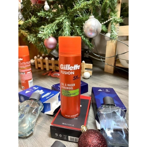 Gel/ mousse bọt cạo râu Gillette dùng siêu thích, chính hãng Pháp, Made in UK/ US/ Germany