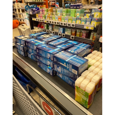 Bàn chải điện Oral-B chính hãng biII Pháp, sản xuất tại Đức, thiết kế chống mốc dùng siêu thích