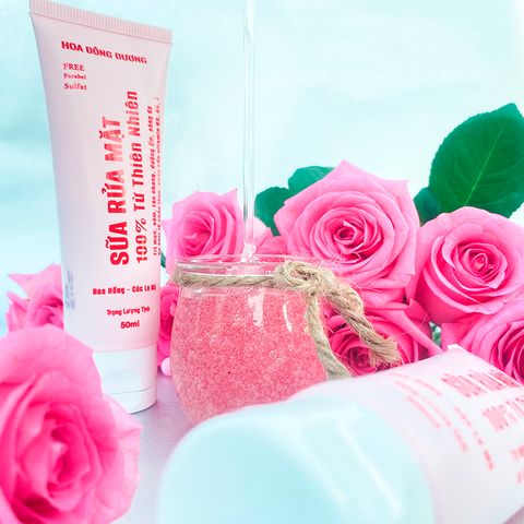 Sữa Rửa Mặt Hoa Hồng