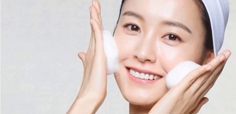 Quy trình chăm sóc da nhạy cảm: Bí quyết giữ cho làn da tinh tế và khỏe mạnh