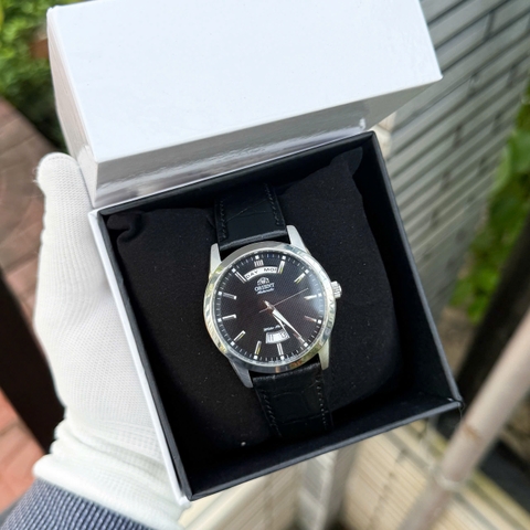 Orient Daydate FEV0S004BH Automatic Nam 40mm USED