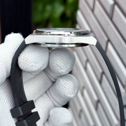 Tissot PRX Black T137.410.17.051.00 Quartz Nam 40mm USED