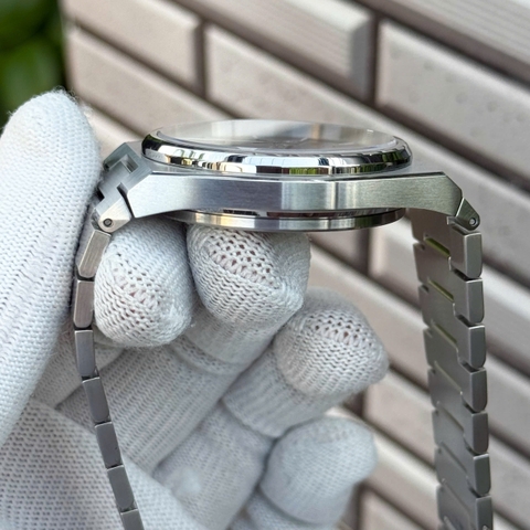 Tissot PRX Black T137.410.11.051.00 Quartz Nam 40mm USED