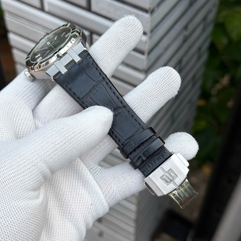 Maurice Lacroix Aikon Grey AI6007-SS000-230-2 Automatic Nam 39mm USED