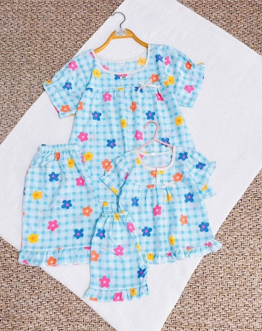 N053-Bộ lanh đùi mẹ bé HT (45.70kg)