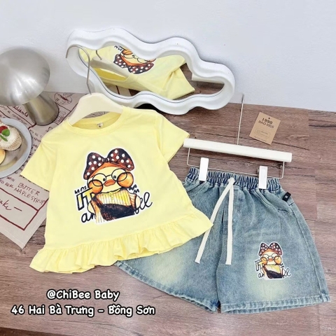G853-Set áo vịt vàng quần jean lửng (15.35kg)
