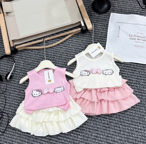 G821-Set áo SN Kitty cv kem tầng (08.16kg)