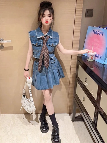 G080-Set jean rách sát nách bé gái