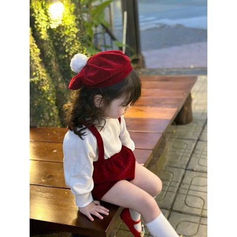 BD141-Set 3 món yếm nhung mũ đỏ (05.12kg)