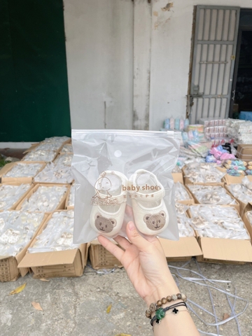 Giày gấu tập đi