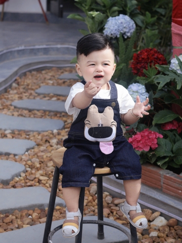 BD135-Set áo trắng quần yếm jean cún (05.15kg)