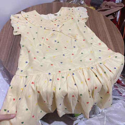 V355-Váy voan SN xuông tim vàng (23.32kg)