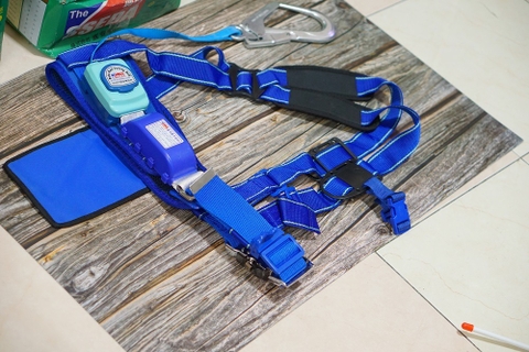 Dây an toàn bán thân SSEDA – có nút bấm tự động – Hàn Quốc