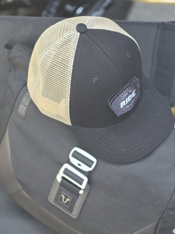 NÓN DENIM CBC 02 ĐEN - LƯỚI KEM