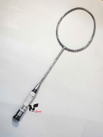 VỢT CẦU LÔNG TITAN 7 PRO