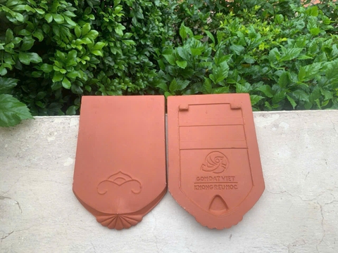 NGÓI HÀI HOA SEN GỐM ĐẤT VIỆT – ĐỈNH CAO CỦA VẺ ĐẸP TRUYỀN THỐNG