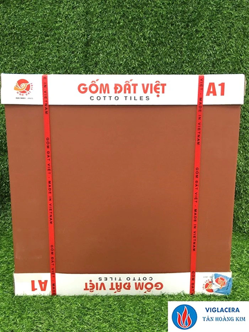 Gạch lát 60x60cm màu đỏ đậm Gốm Đất Việt