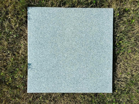 Gạch lát 40x40cm màu ghi chấm nhạt Gốm Đất Việt