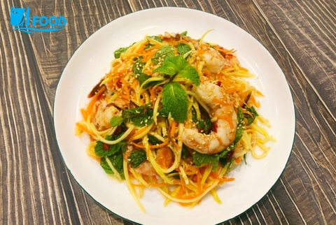 Gỏi tôm xoài chua cay giải nhiệt ngày oi nóng