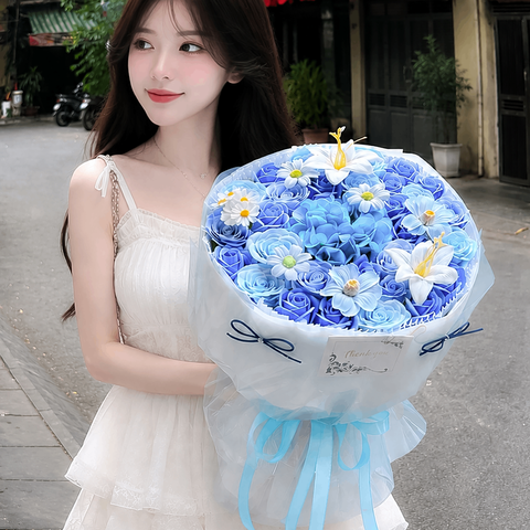 Bó Hoa Sáp Tone Màu Xanh Dương Bó Tròn – Thay Lời Yêu Thương
