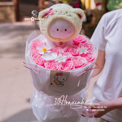 Gấu Bông Ôm Hoa Sáp Tone Màu Hồng