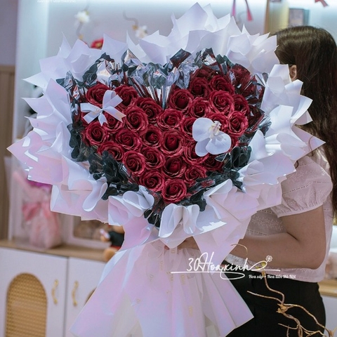 Hoa sáp 7 lớp cánh tim màu đỏ đậm (đỏ mận)