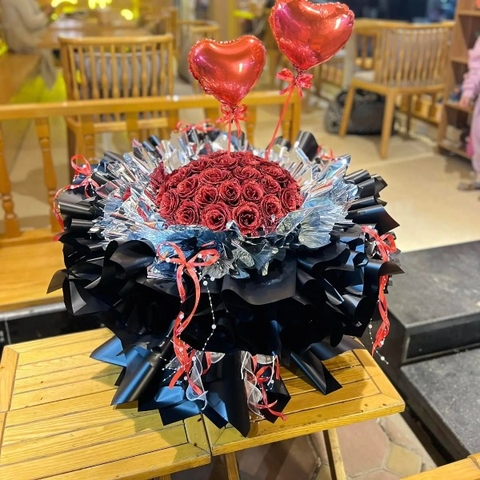 Hoa Nhũ Bó Tròn Giấy Gói Đen Sang Trọng