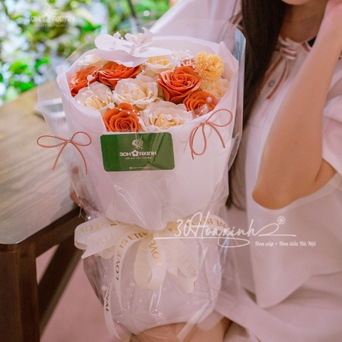 Hoa sáp thơm mix màu cam và trắng