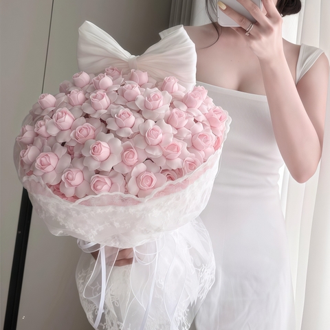 Bó Hoa Hồng Sáp Tỉ Muội Màu Hồng – Món Quà Dịu Dàng Thay Lời Yêu Thương