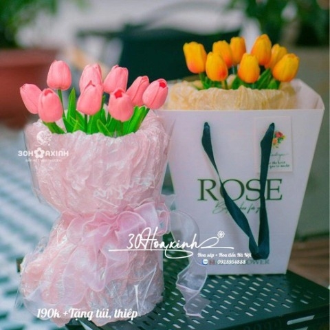 Hoa sáp Tulip tặng Túi và thiệp